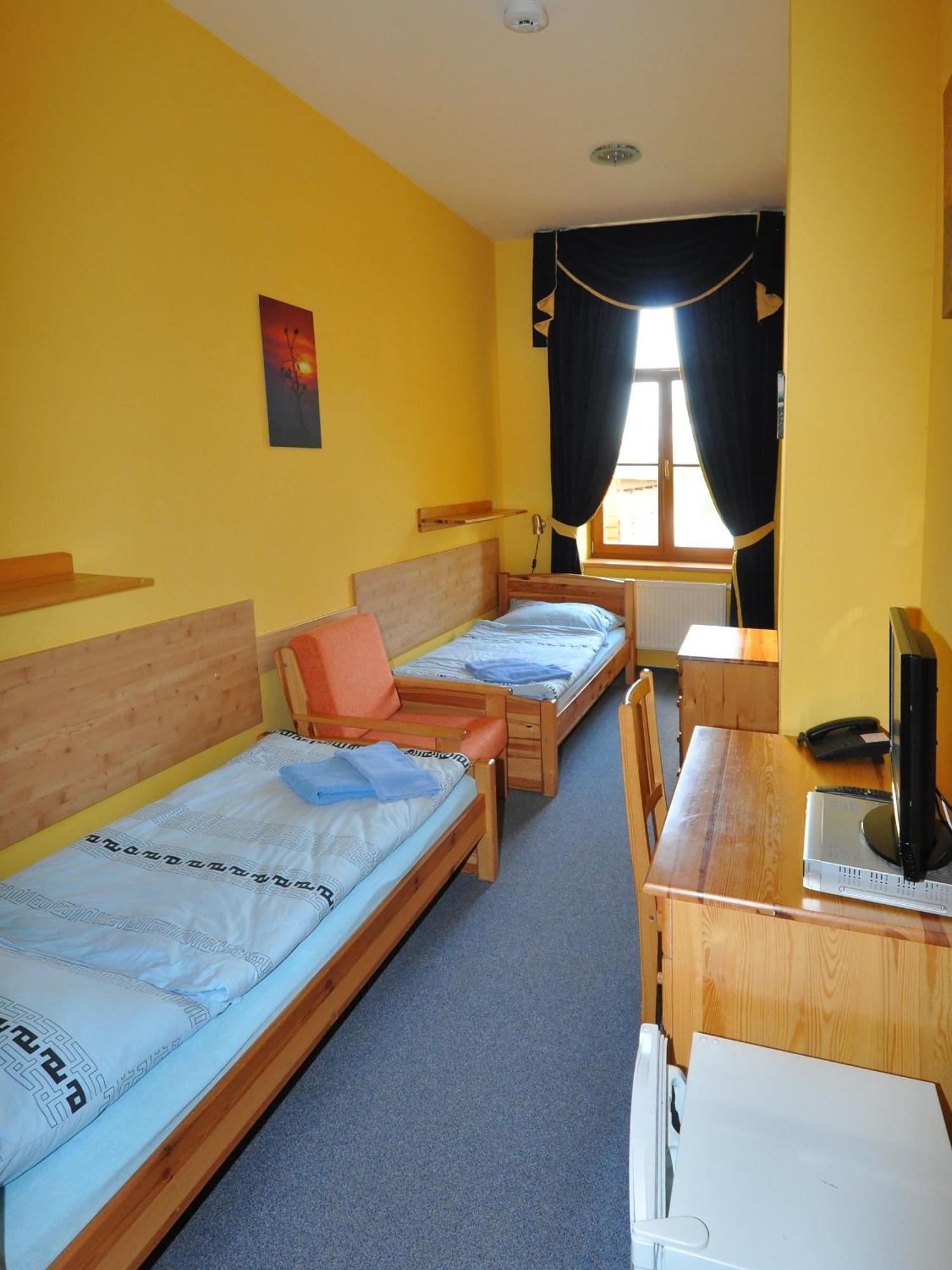 Hotel U Radnice Louny Cameră foto