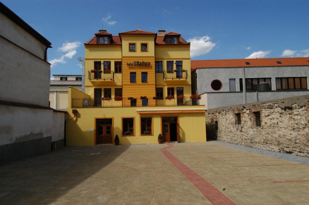 Hotel U Radnice Louny Exterior foto